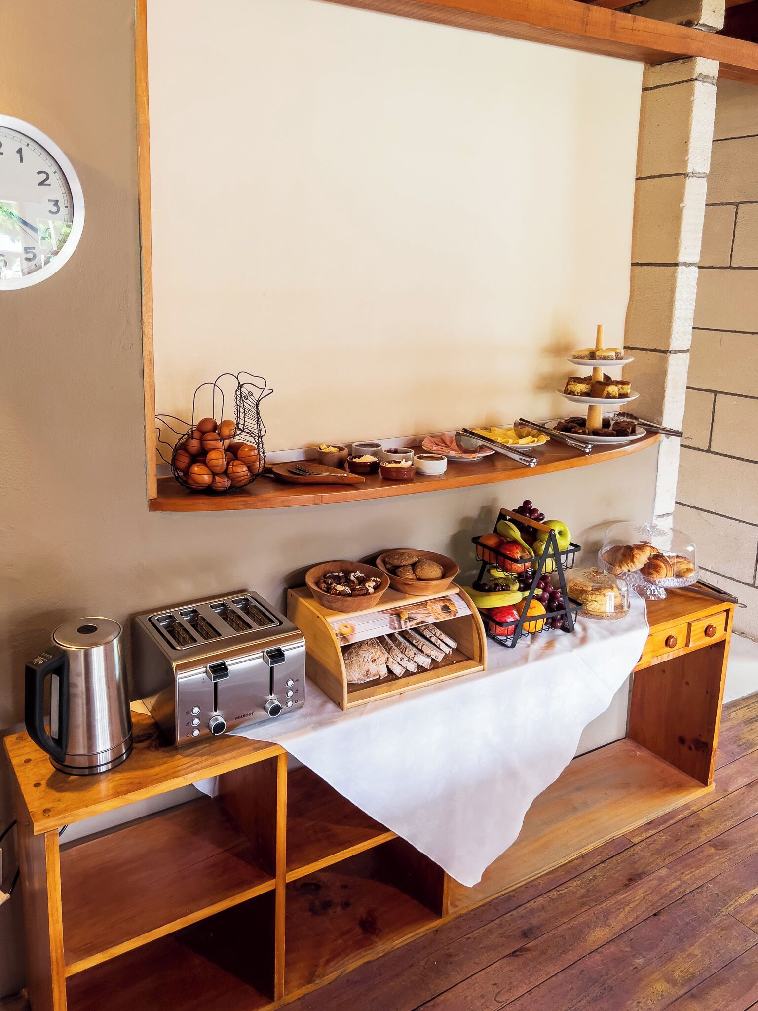 Free daily local cuisine breakfast