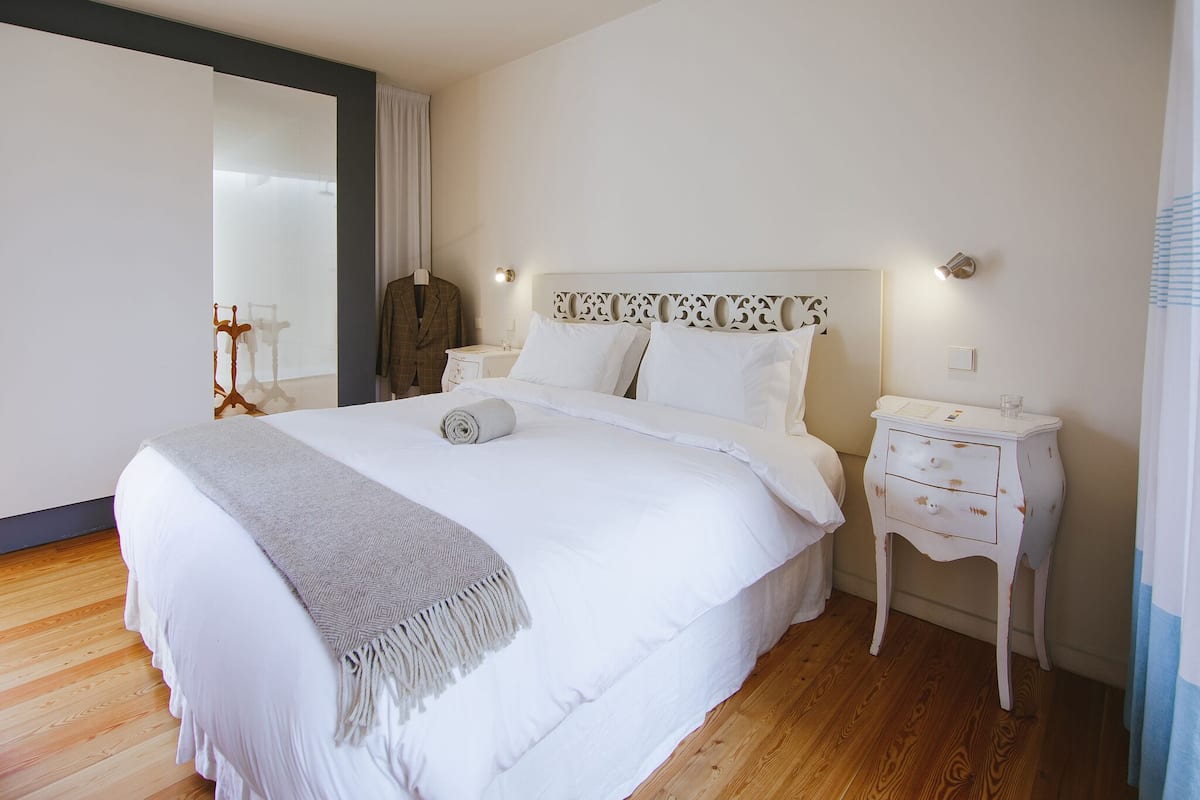 Casa do Acer | Egyptian cotton sheets, premium bedding, pillowtop beds