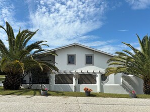 Comfort Villa, Terrace | Exterior