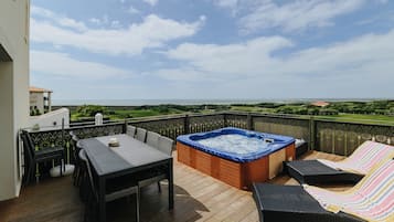 Family Apartment, 3 Bedrooms | Terrace/patio