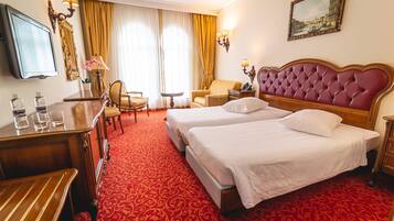 1 bedroom, minibar, in-room safe, desk