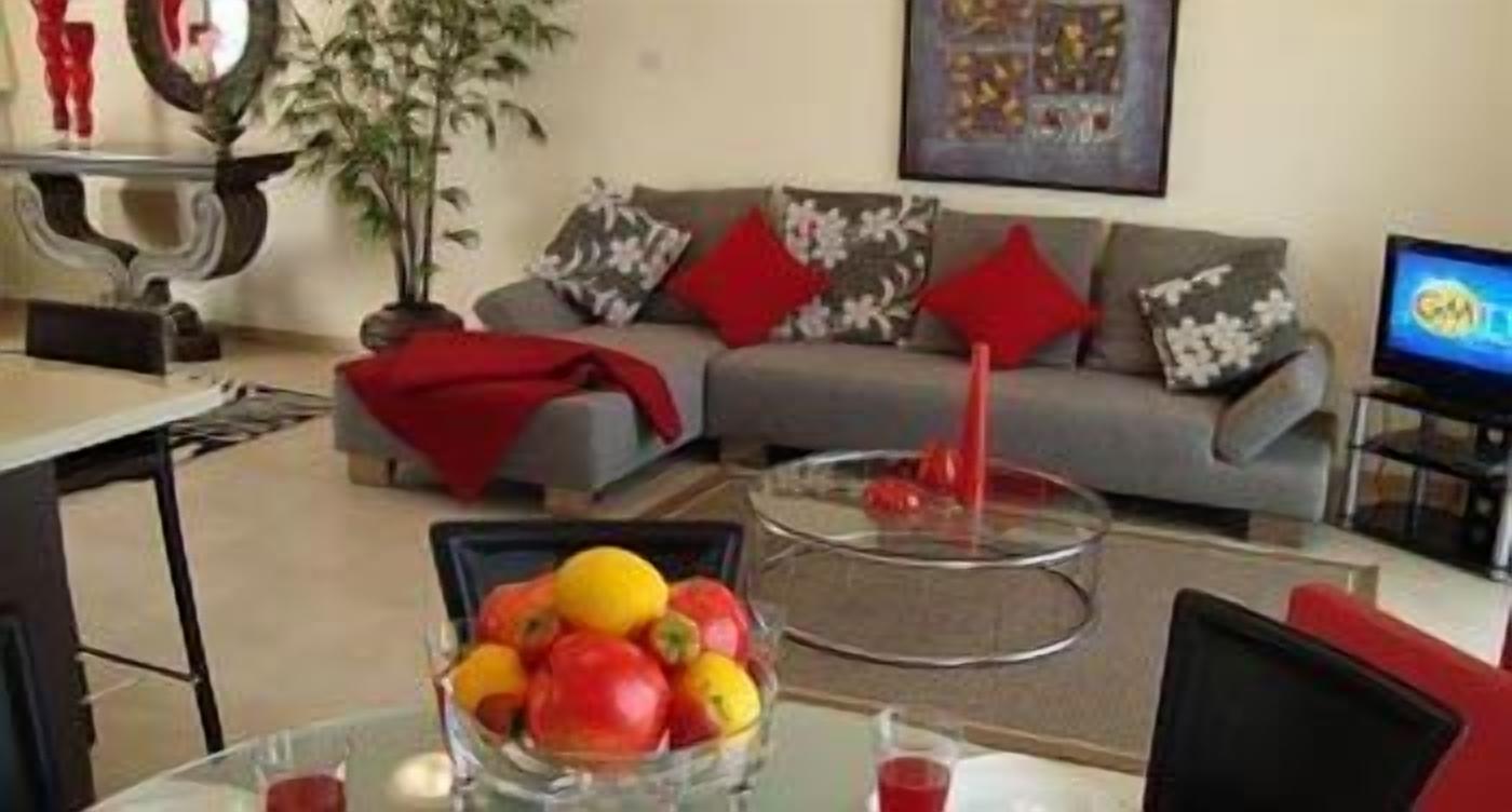 32-inch flat-screen TV with satellite channels, TV, DVD player