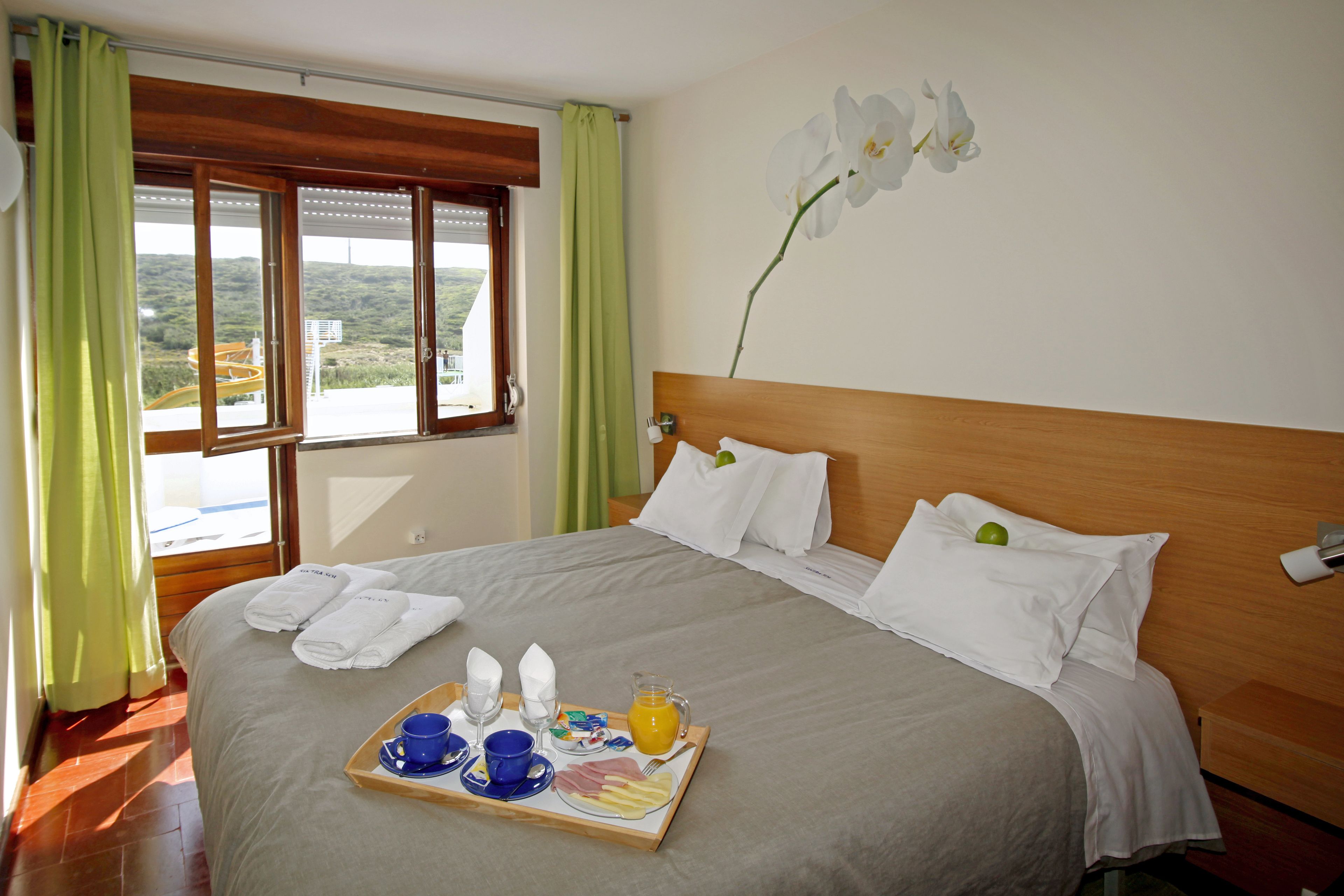 Family Apartment, 1 Bedroom | Free WiFi, bed sheets