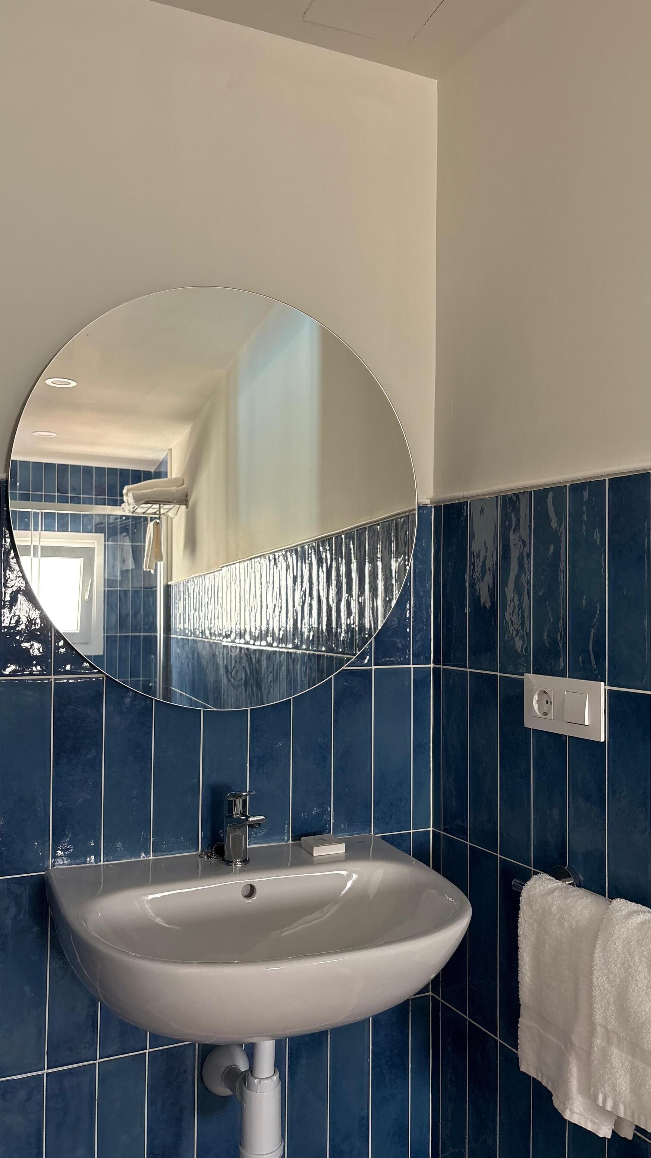 triple room | bathroom | hair dryer, towels