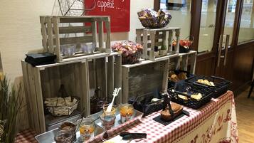 Daily buffet breakfast (EUR 12.75 per person)