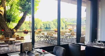 La Chartreuse Logis Hotel Restaurant