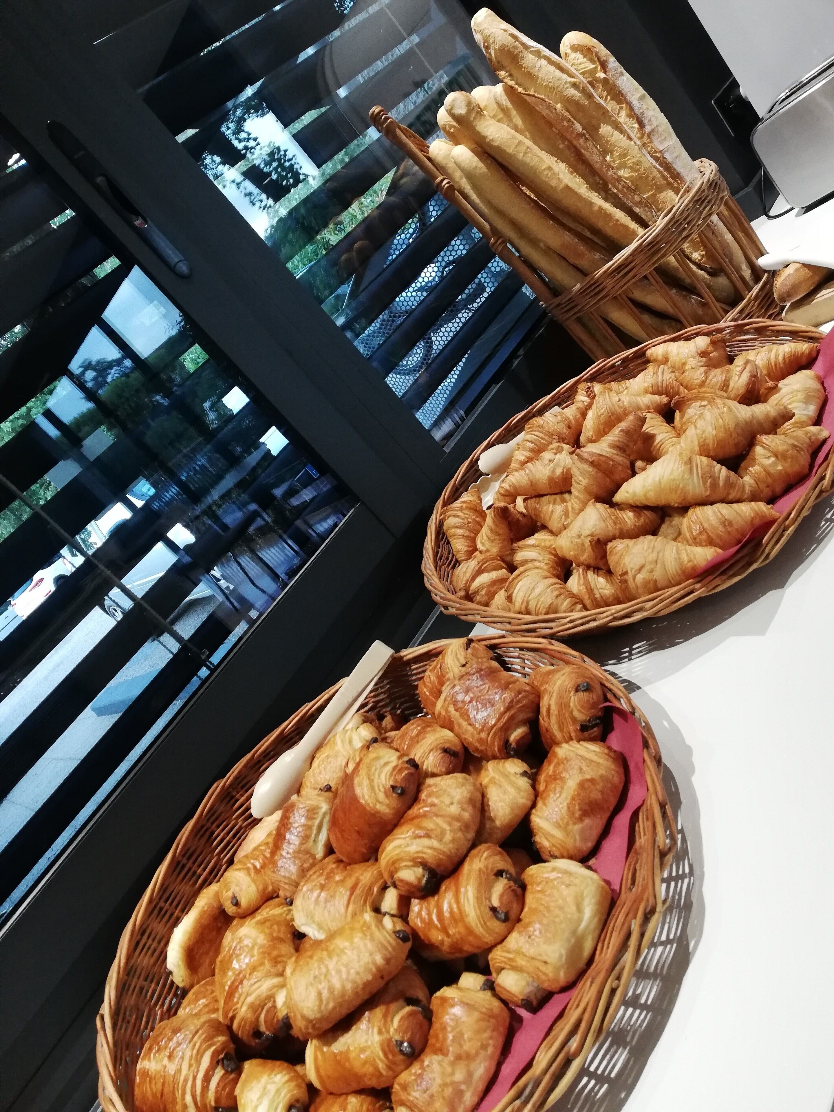 daily buffet breakfast (eur 12.50 per person)