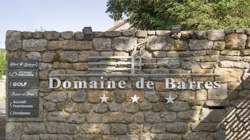 Entrada de la propiedad