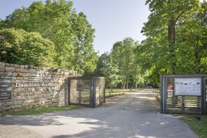 Property entrance - Domaine De Barres (Langogne)