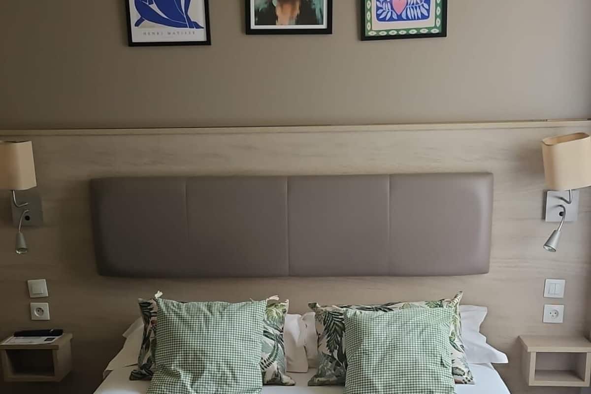 Standard Double Room | Individually decorated, blackout drapes, soundproofing