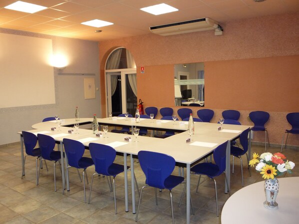 Meeting facility - Hôtel d'Occitanie (Pont-du-Casse)