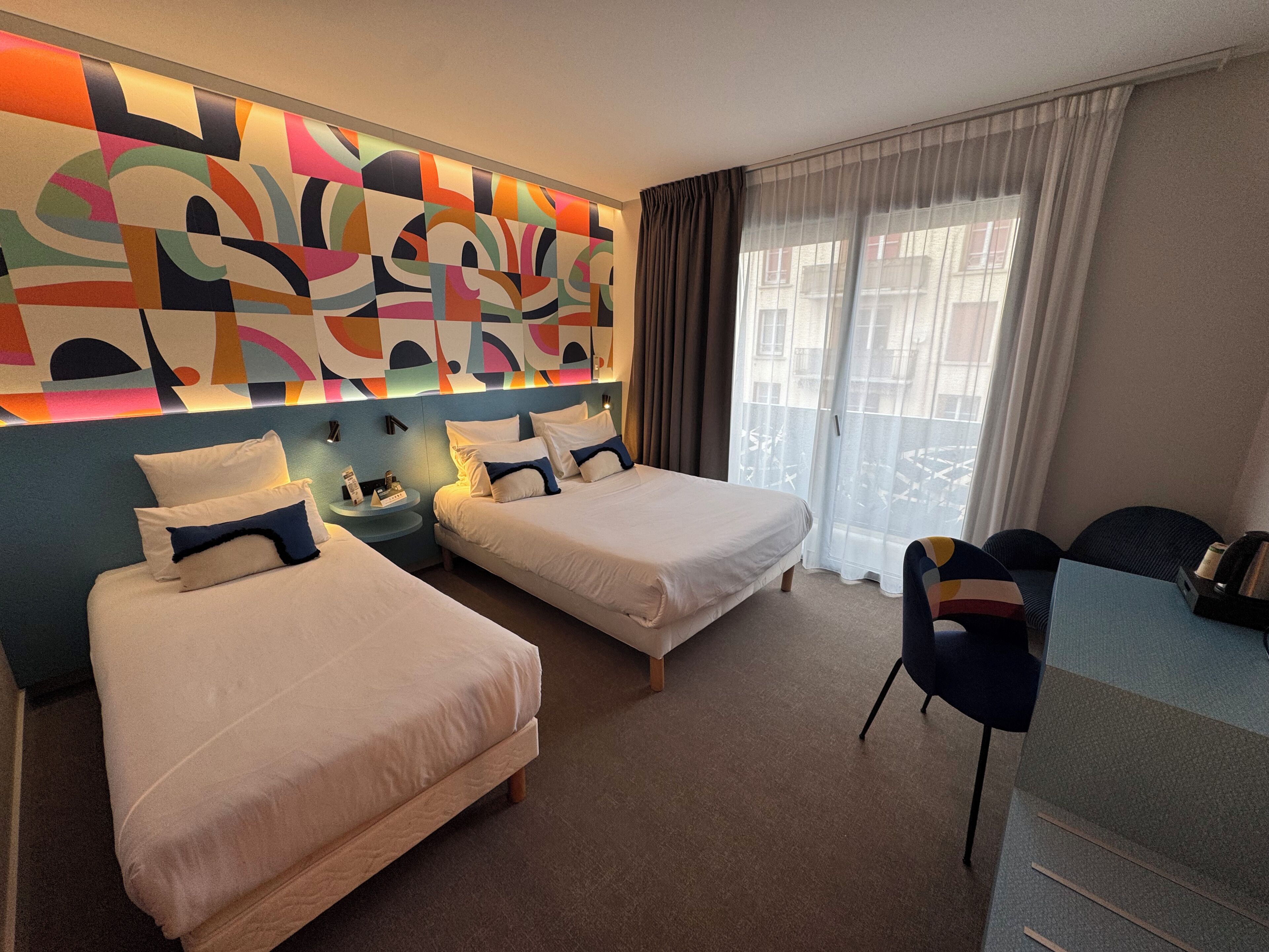 Habitación familiar | Escritorio, insonorización, cunas gratuitas y wifi gratis 