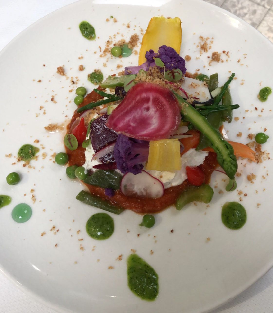 lunch and dinner served, french cuisine