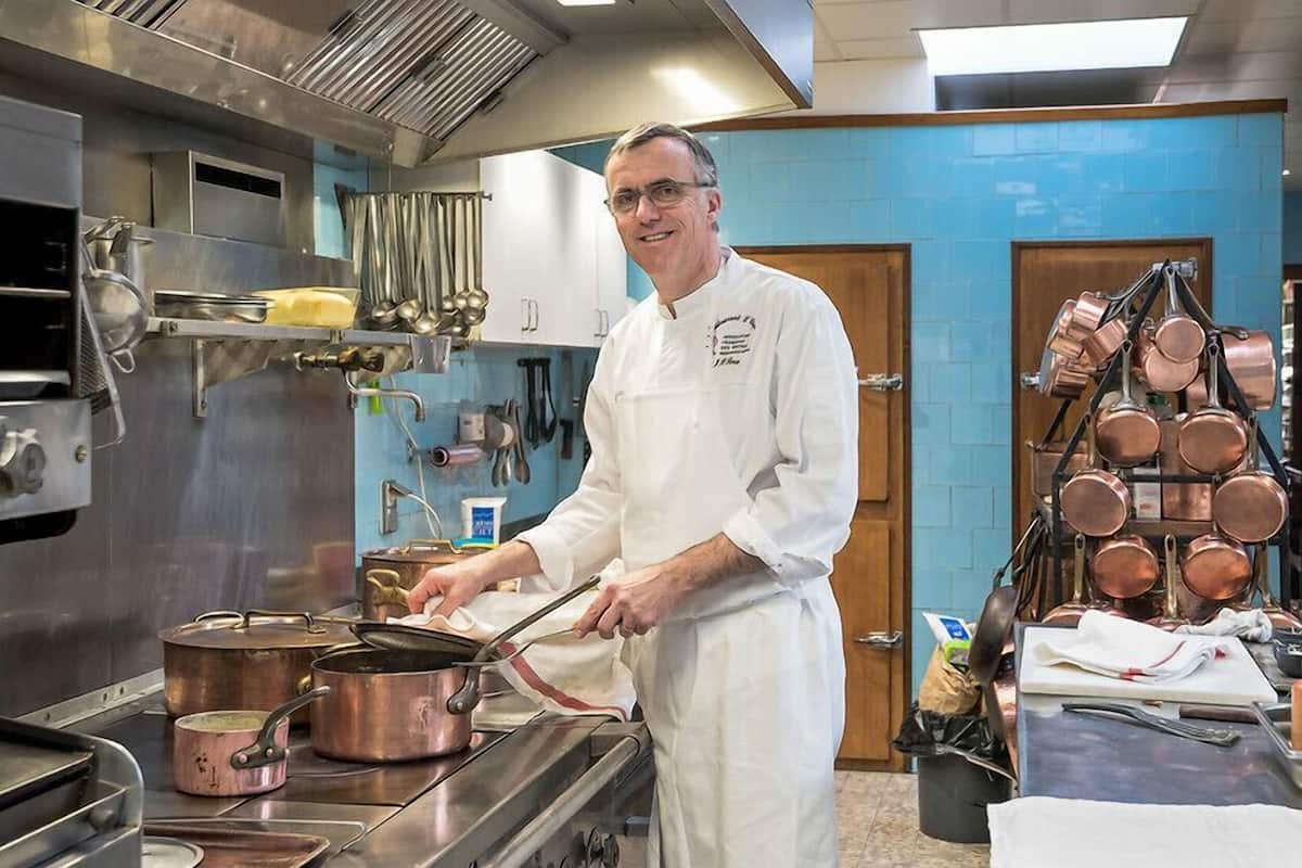 lunch and dinner served, french cuisine