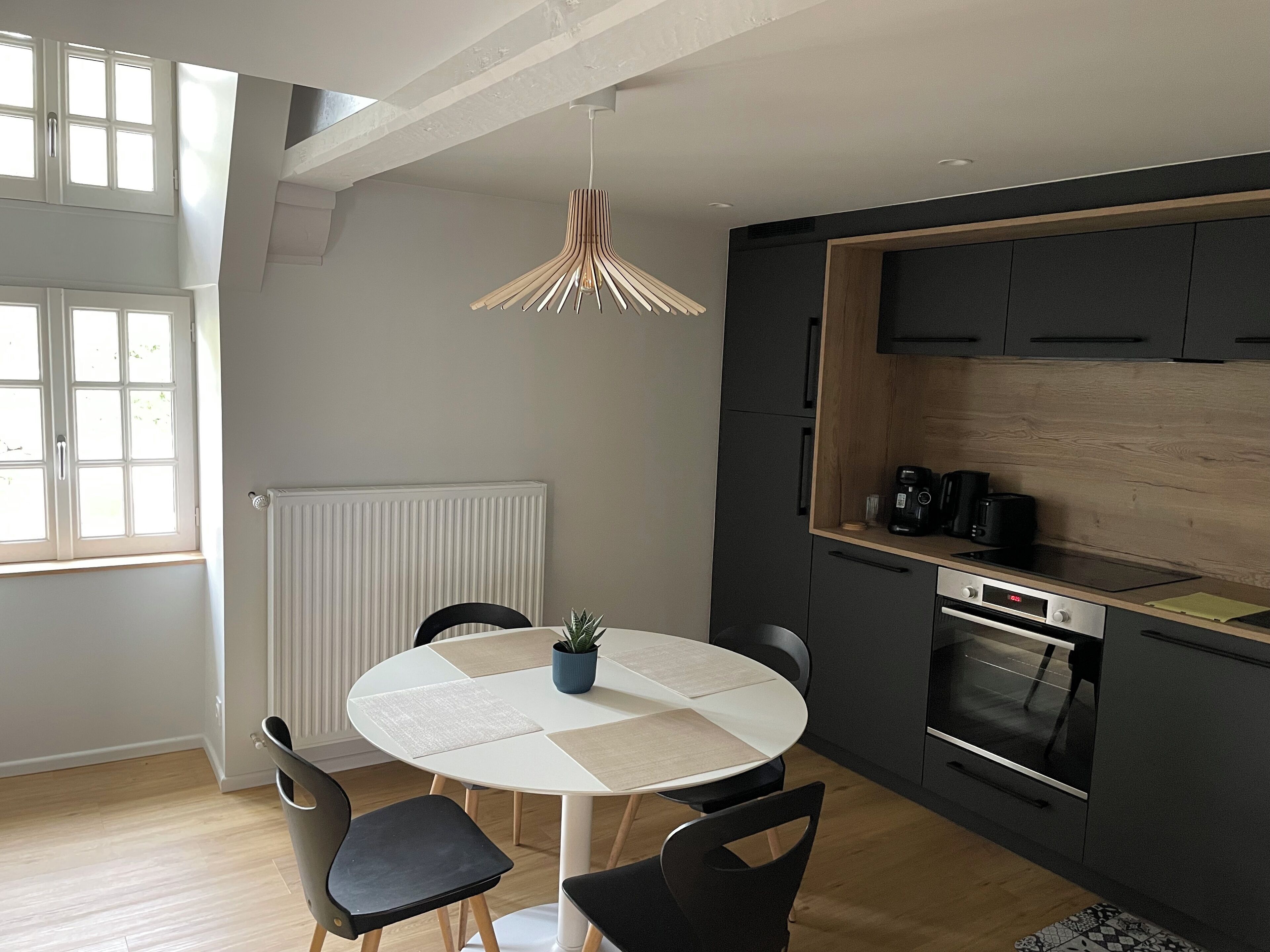 comfort studio suite (chaumière) | in-room safe, soundproofing, free wifi