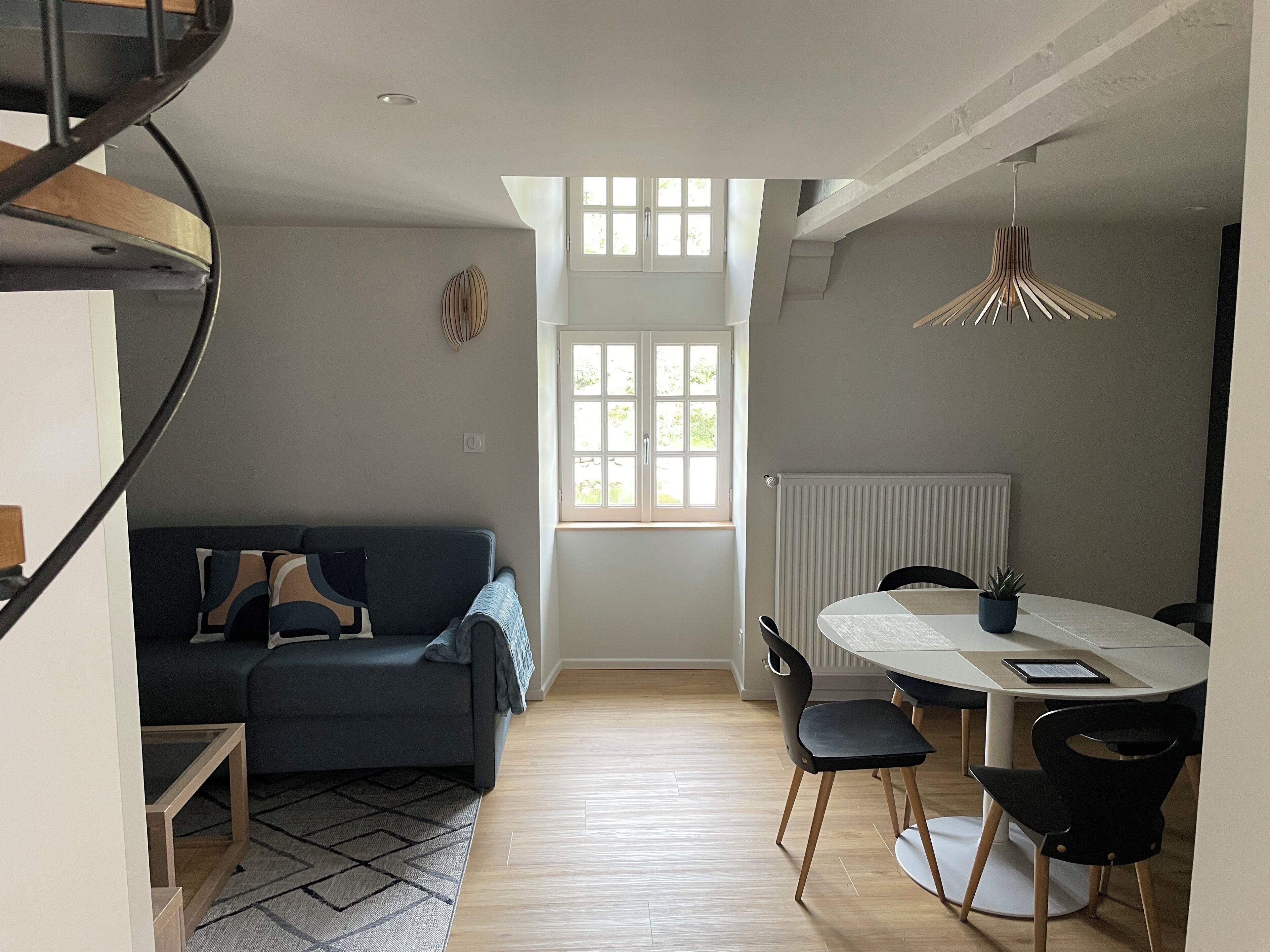 comfort studio suite (chaumière) | in-room safe, soundproofing, free wifi