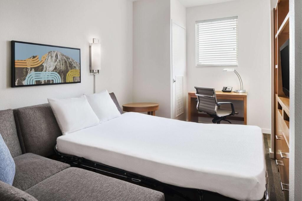 Desk, blackout drapes, iron/ironing board, free WiFi