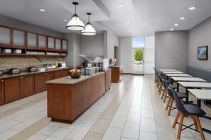 Petit déjeuner buffet compris tous les jours