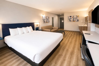 Microtel Inn & Suites by Wyndham Macon