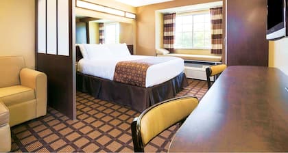 Microtel Inn & Suites by Wyndham Macon