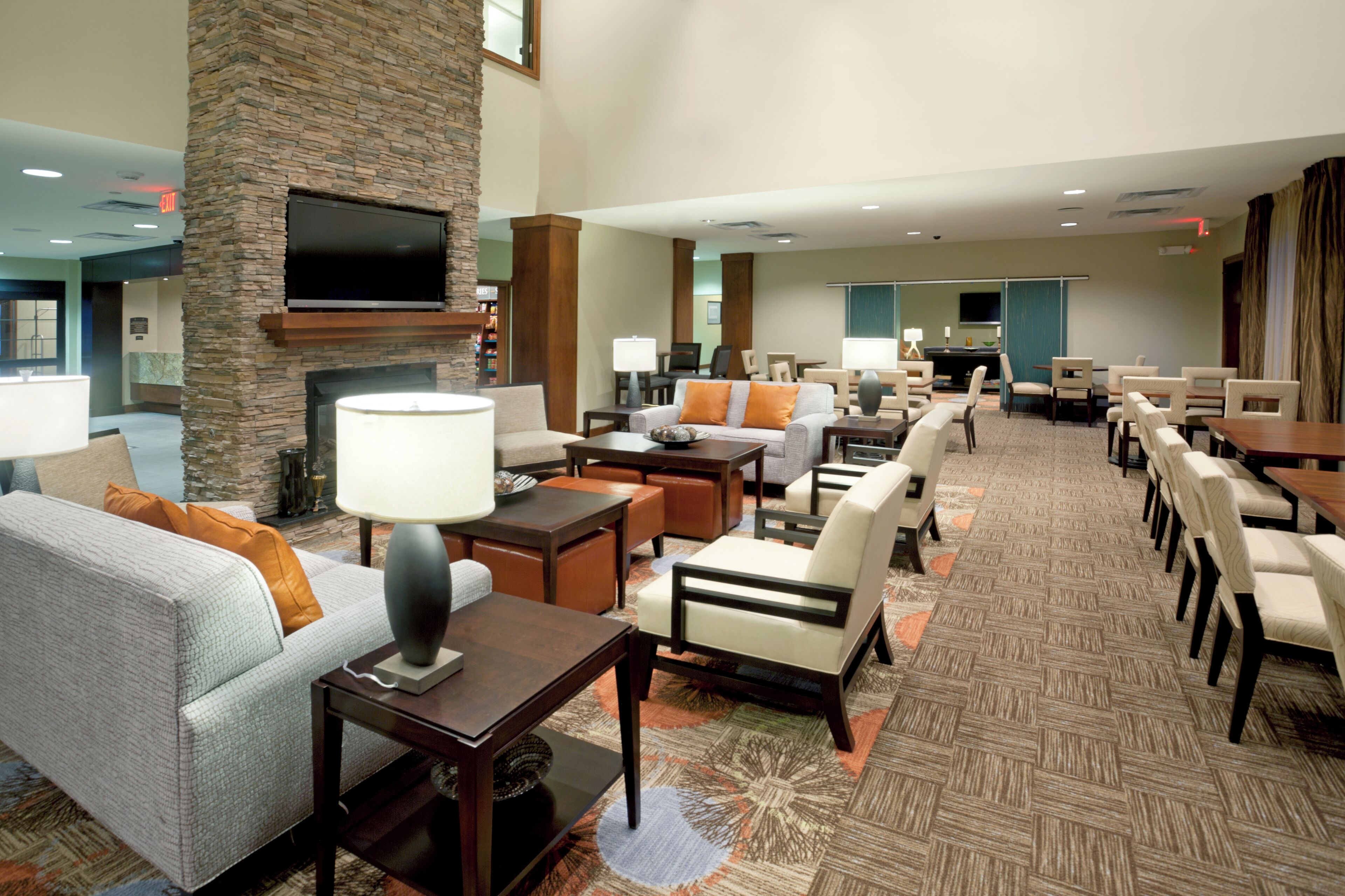 Foto - Staybridge Suites Stone Oak by IHG