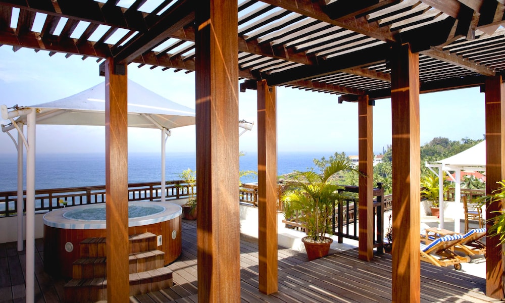 Gokulam Grand Turtle on the Beach by null