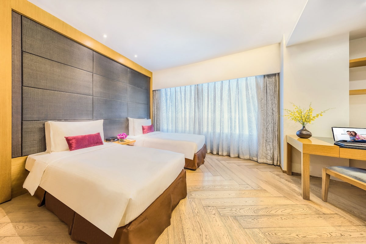 Estudio ejecutivo, 2 camas individuales | Ropa de cama de alta calidad, edredón y camas con pillow-top