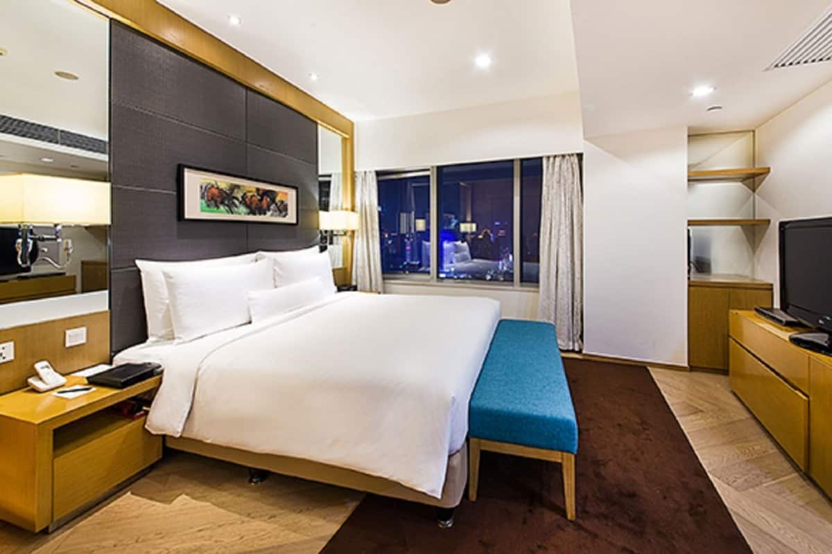 Ropa de cama de alta calidad, cubrecamas y colchones con pillow-top