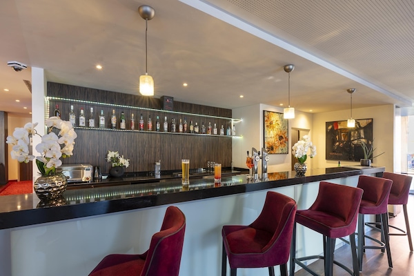 Bar (en la propiedad)