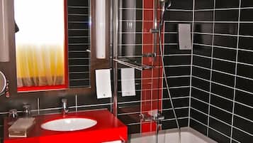 Free toiletries, hair dryer, towels, soap