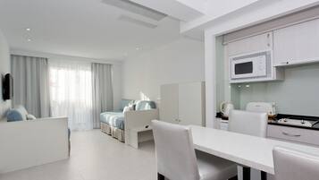Apartment, 1 Bedroom, Balcony