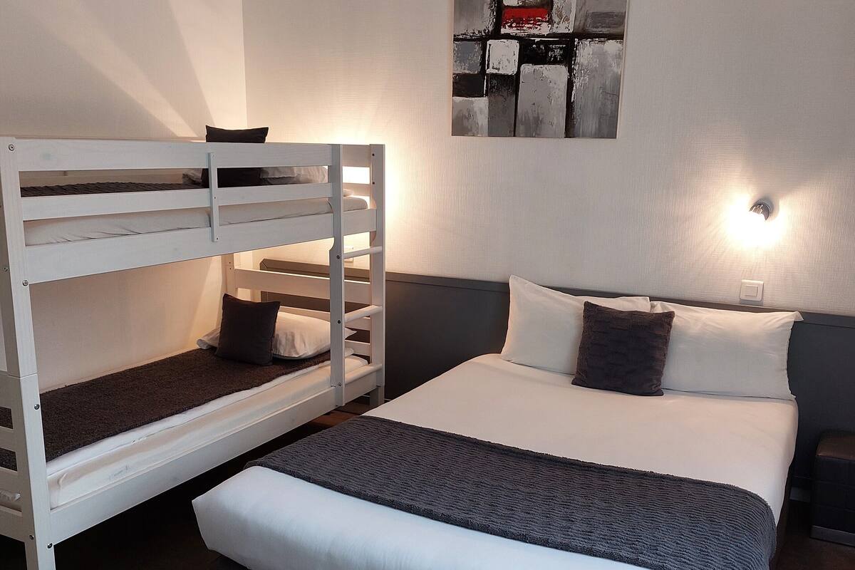 Family Quadruple Room | Down comforters, WiFi (free), bed sheets
