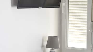 Habitación doble | Edredón, escritorio, wifi gratis y ropa de cama