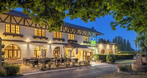 Exterior - Sure Hotel by Best Western Saint-Quentin Ouest Le pot d'étain (Holnon)