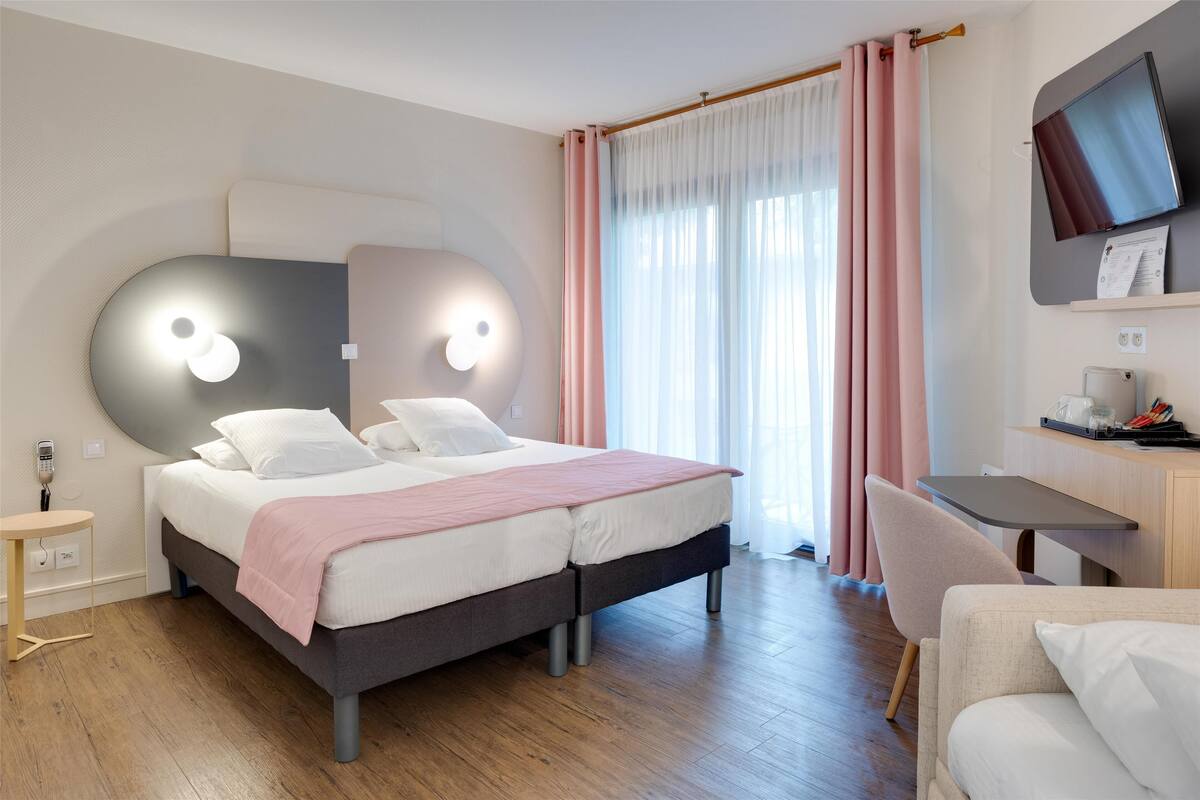 Familienzimmer, 1 Queen-Bett, barrierefrei, Terrasse (with Sofabed)
