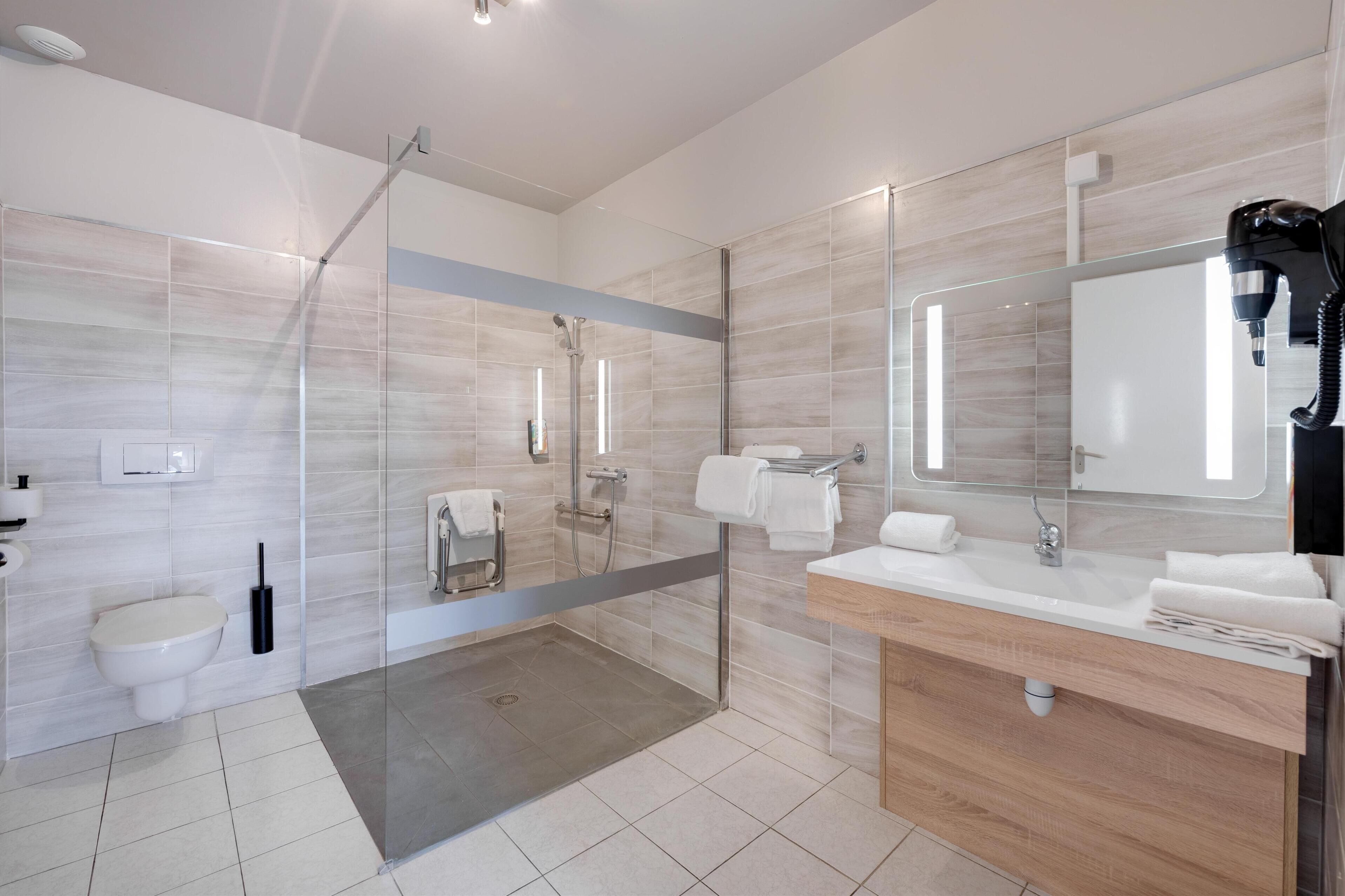 family room, 1 queen bed, accessible, terrace (with sofabed) | ballroom