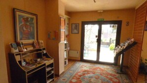 Unclassified image, 4 of 35, button - Urban Style Cannes Mouans-sartoux (Mouans-Sartoux)