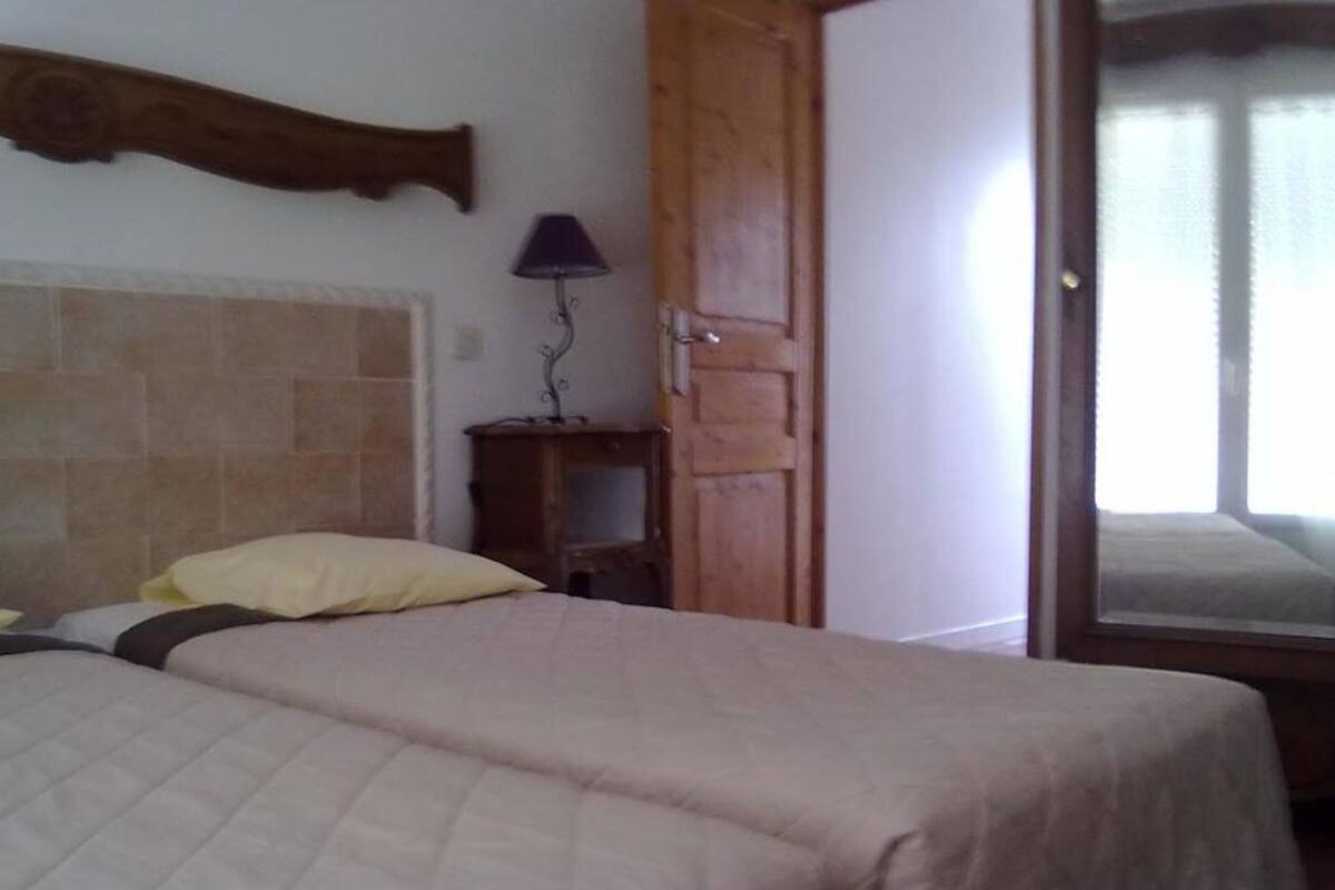 Twin Room | Premium bedding, desk, blackout drapes, soundproofing