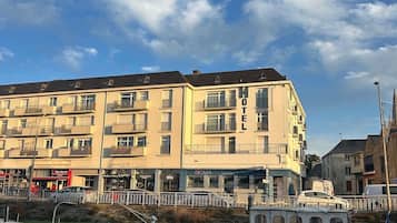 Façana frontal de l'allotjament