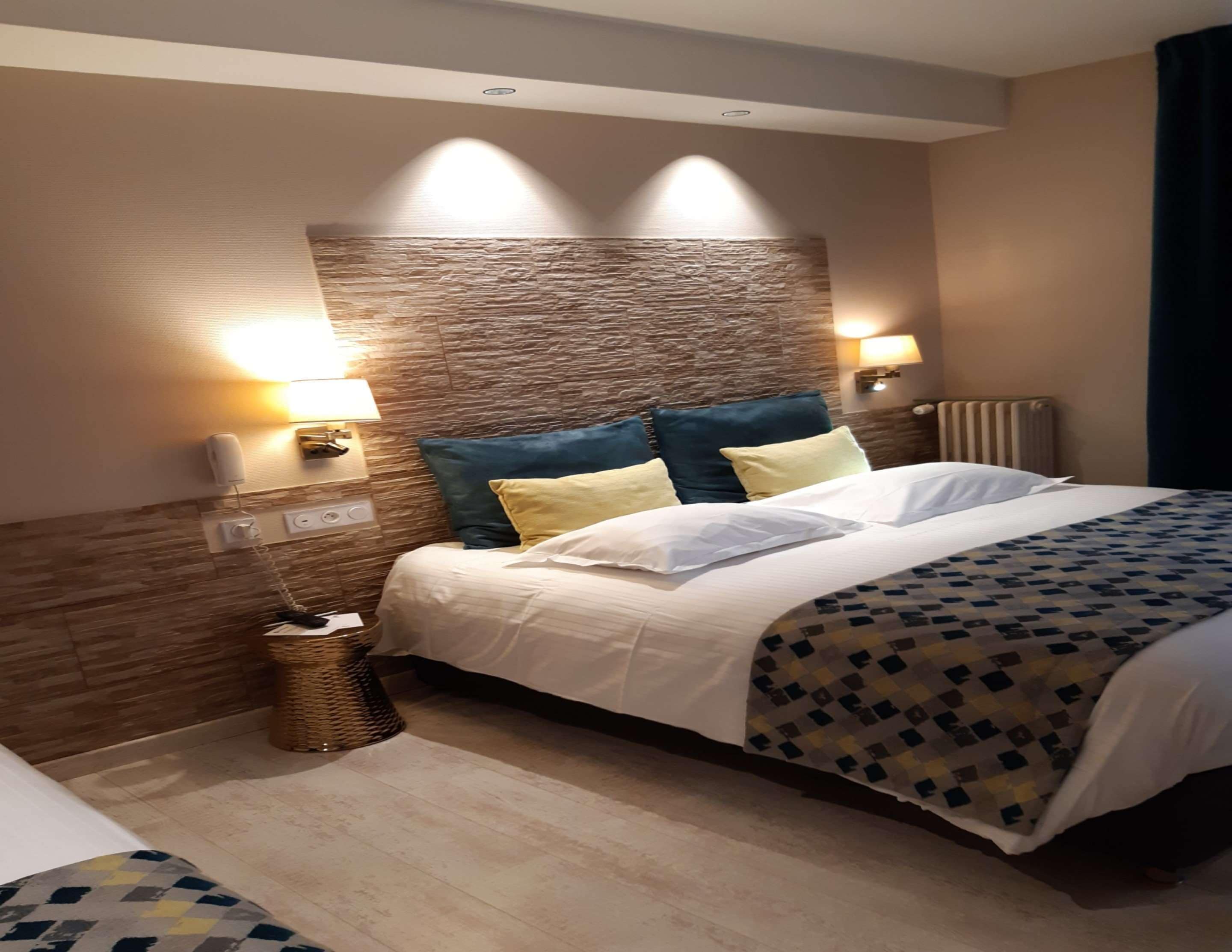 deluxe room, multiple beds, non smoking | in-room safe, individually decorated, individually furnished, desk