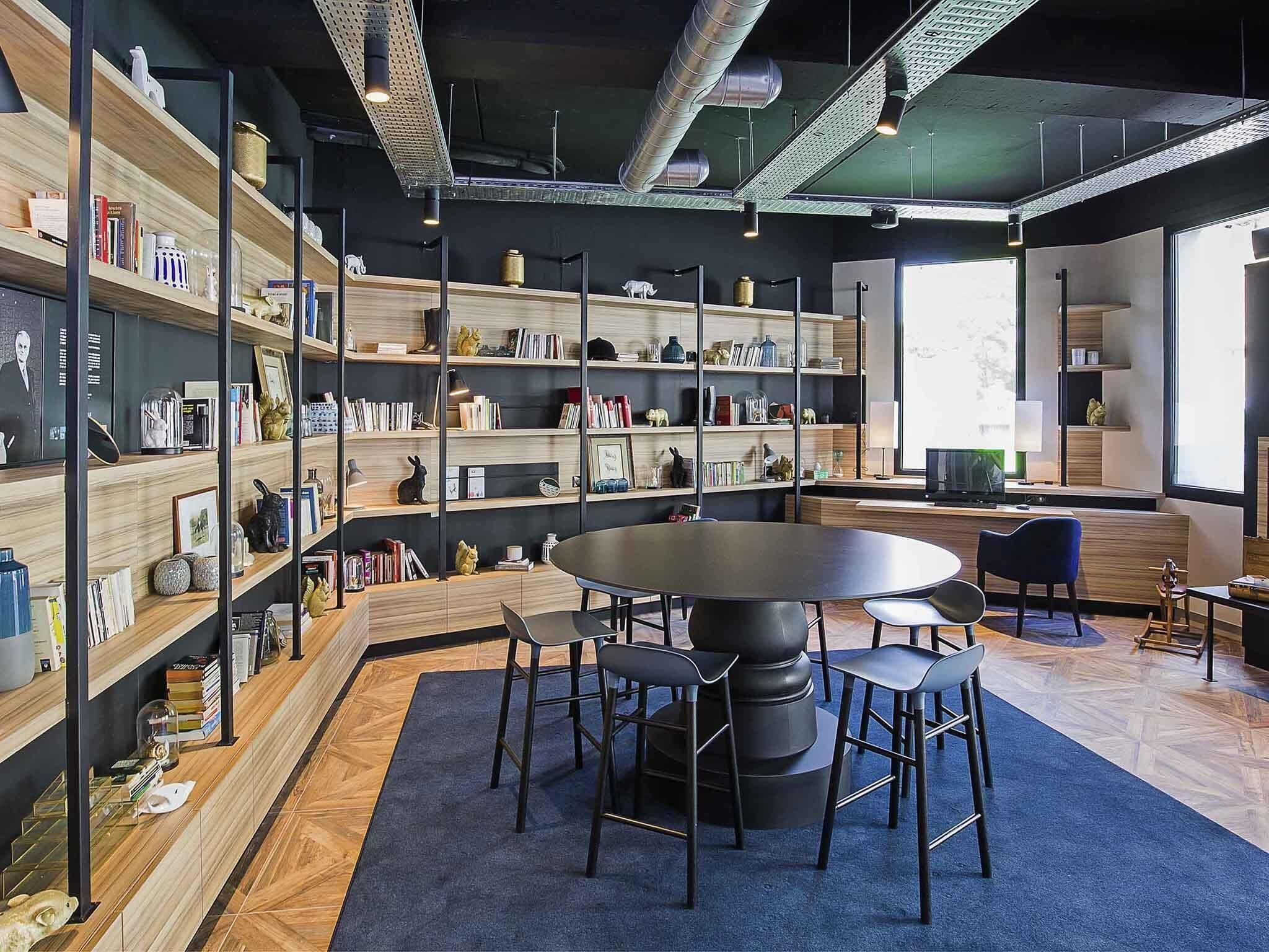 Foto - ibis Styles Laval Centre Gare