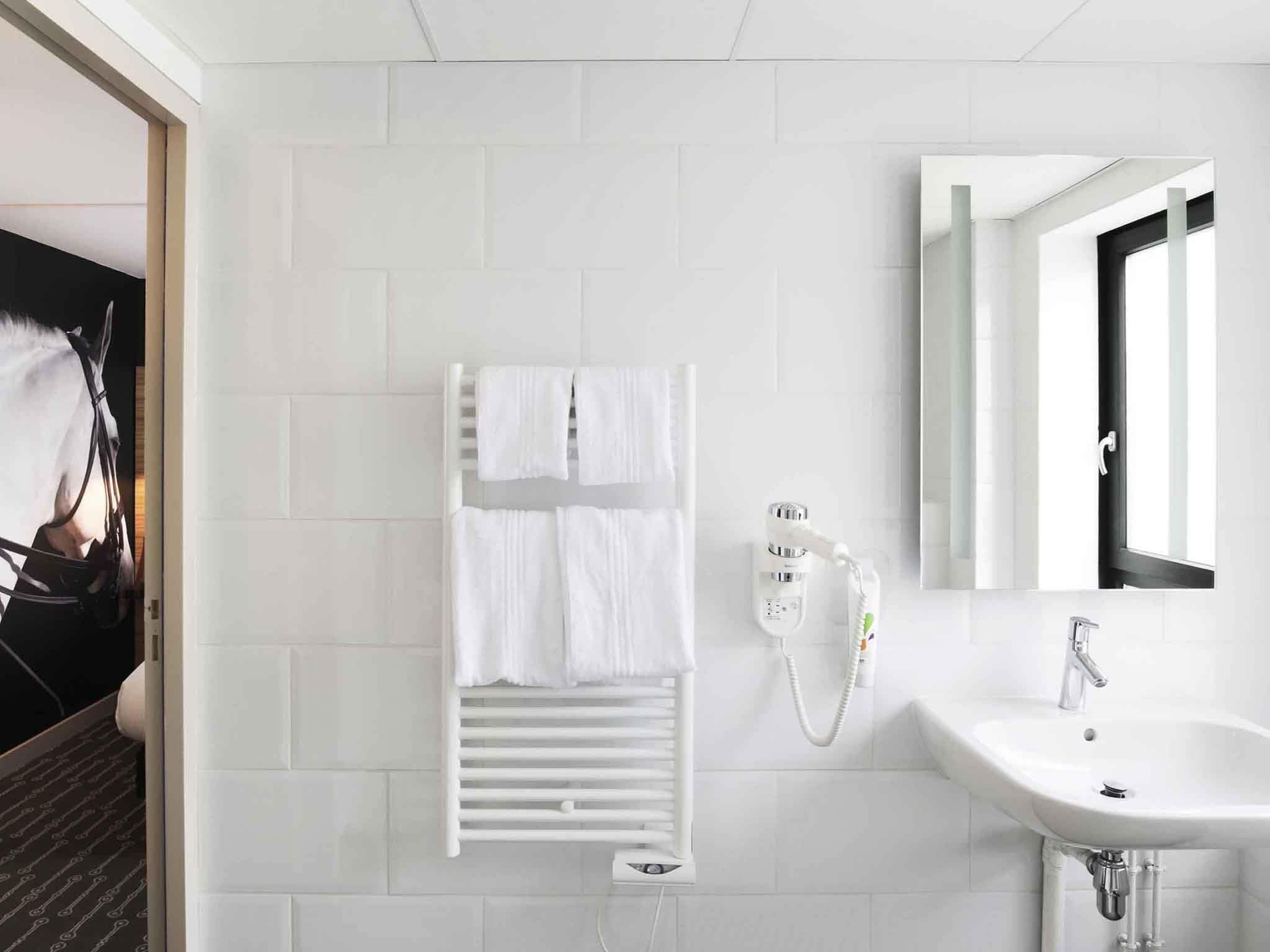 Foto - ibis Styles Laval Centre Gare