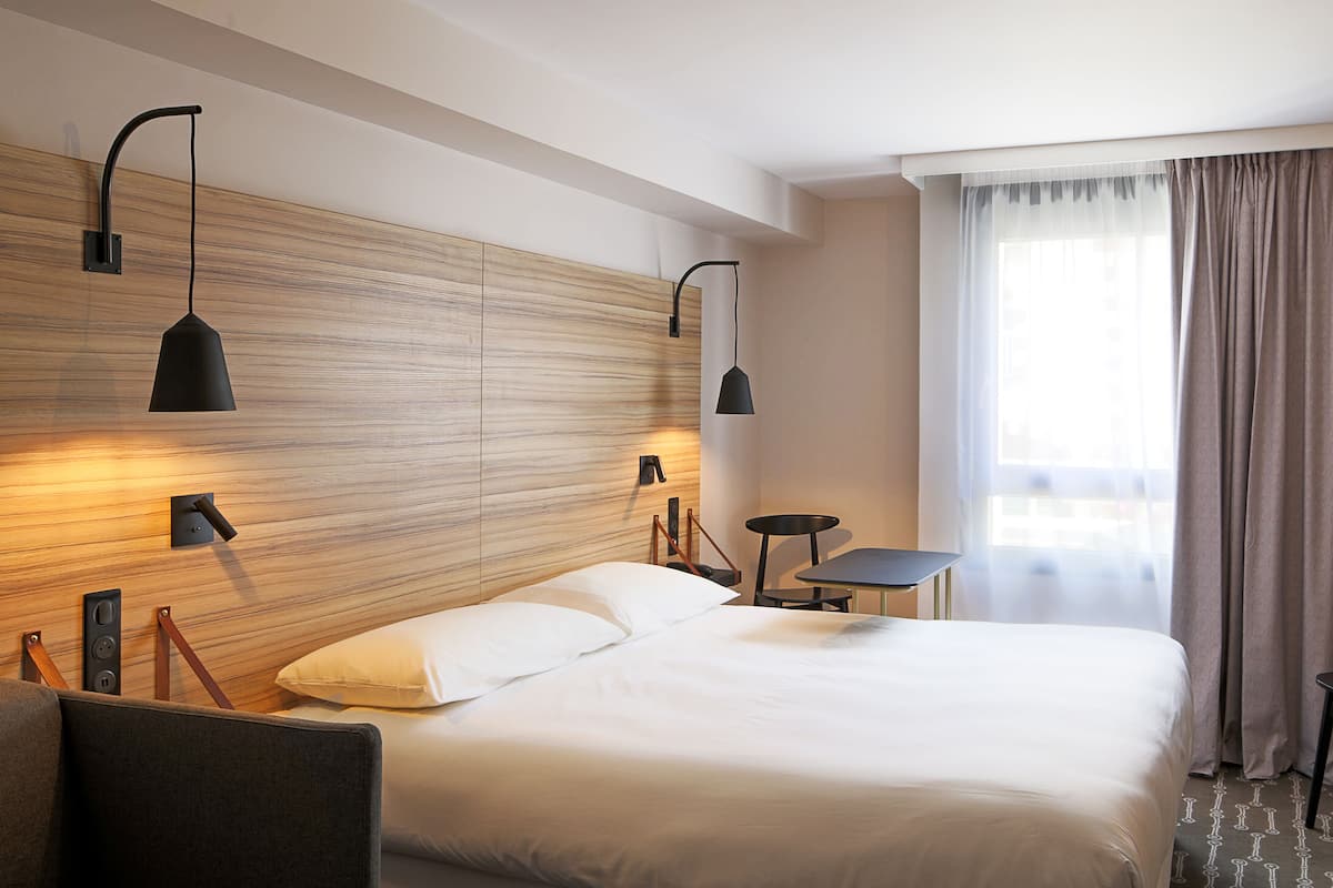 Standard Room, 1 Double Bed with Sofa bed