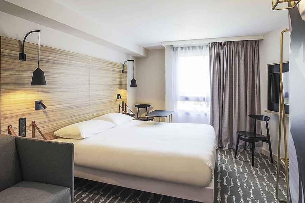 Standard Room, 1 Double Bed with Sofa bed