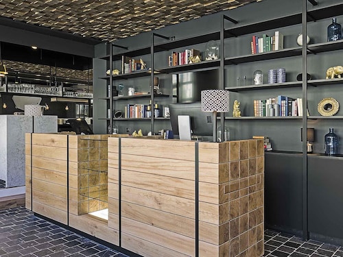 ibis Styles Laval Centre Gare