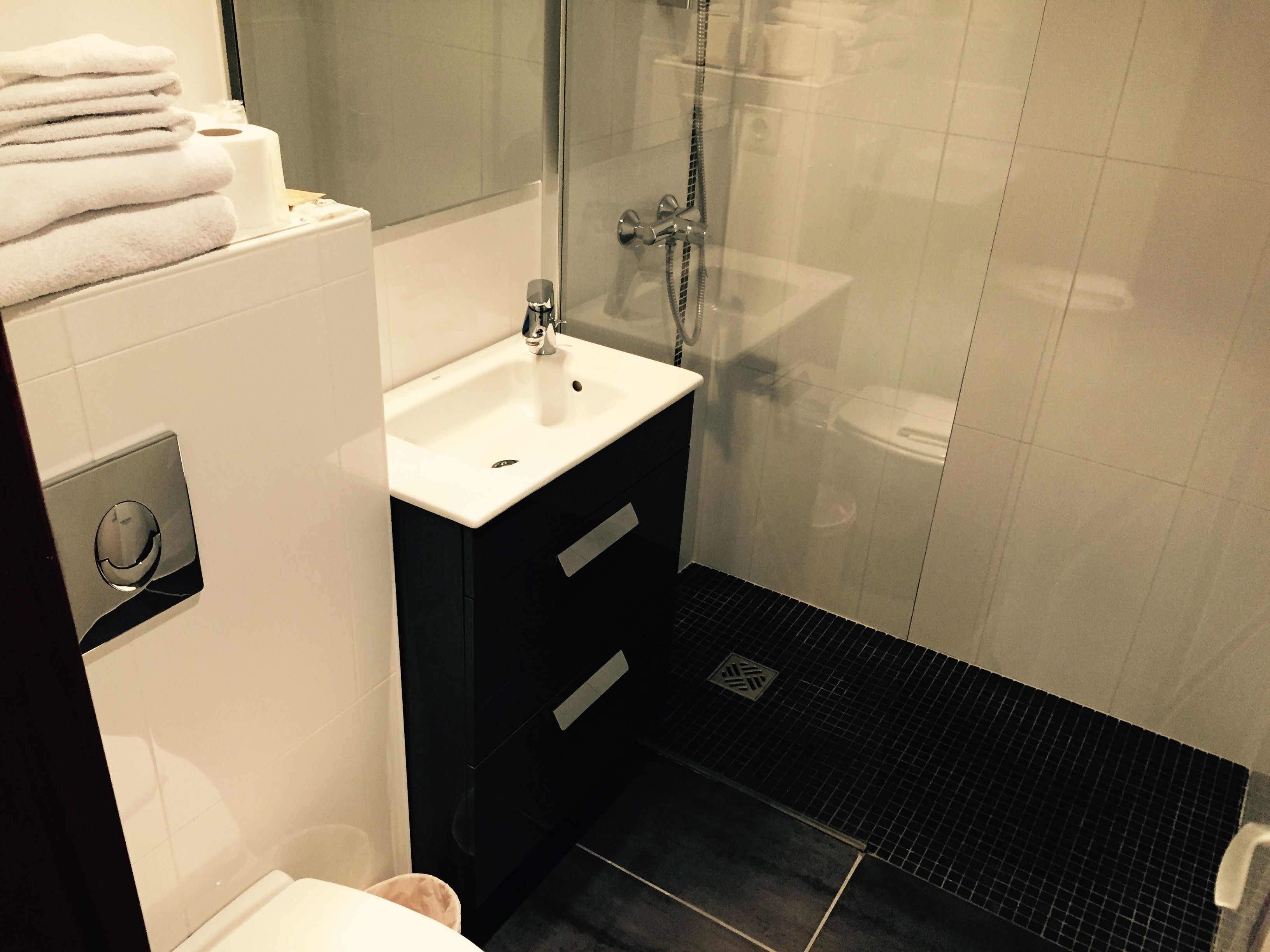 Bathroom | Hair dryer, towels