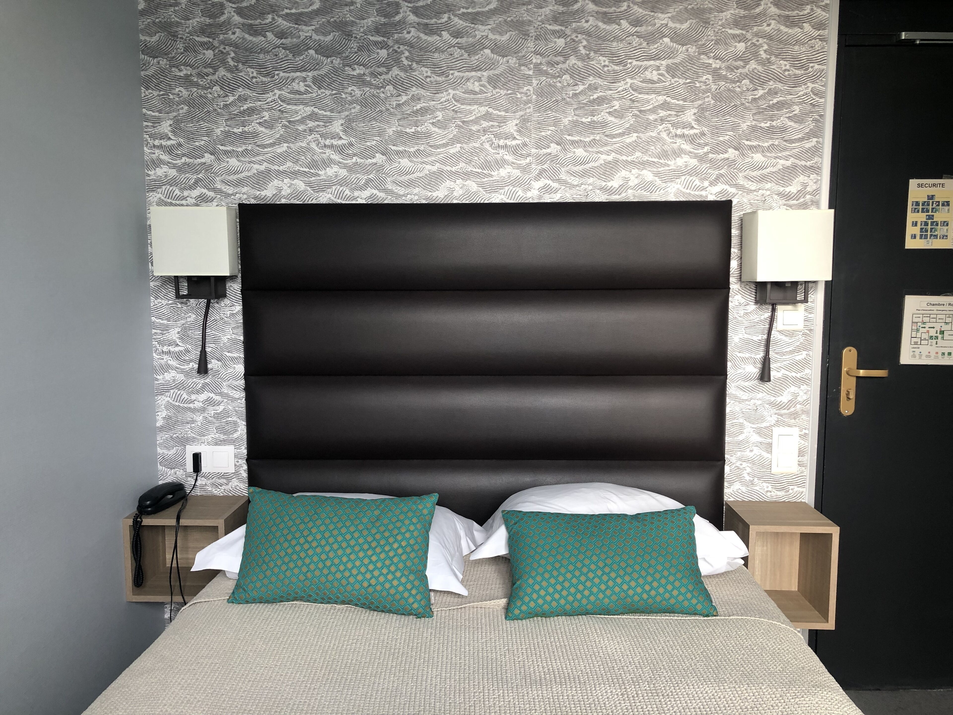 In-room safe, desk, iron/ironing board, free WiFi