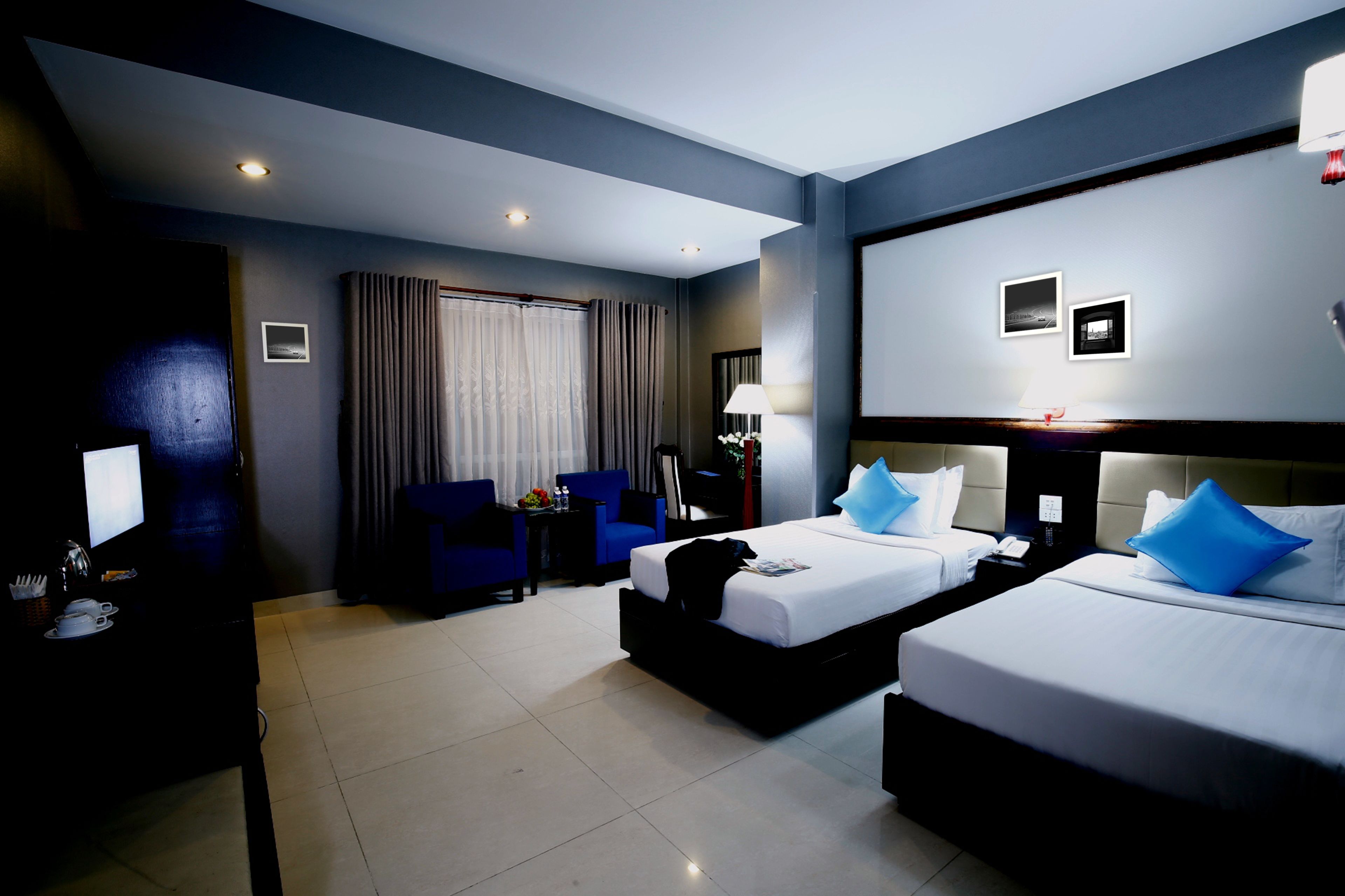 Minibar, in-room safe, desk, rollaway beds