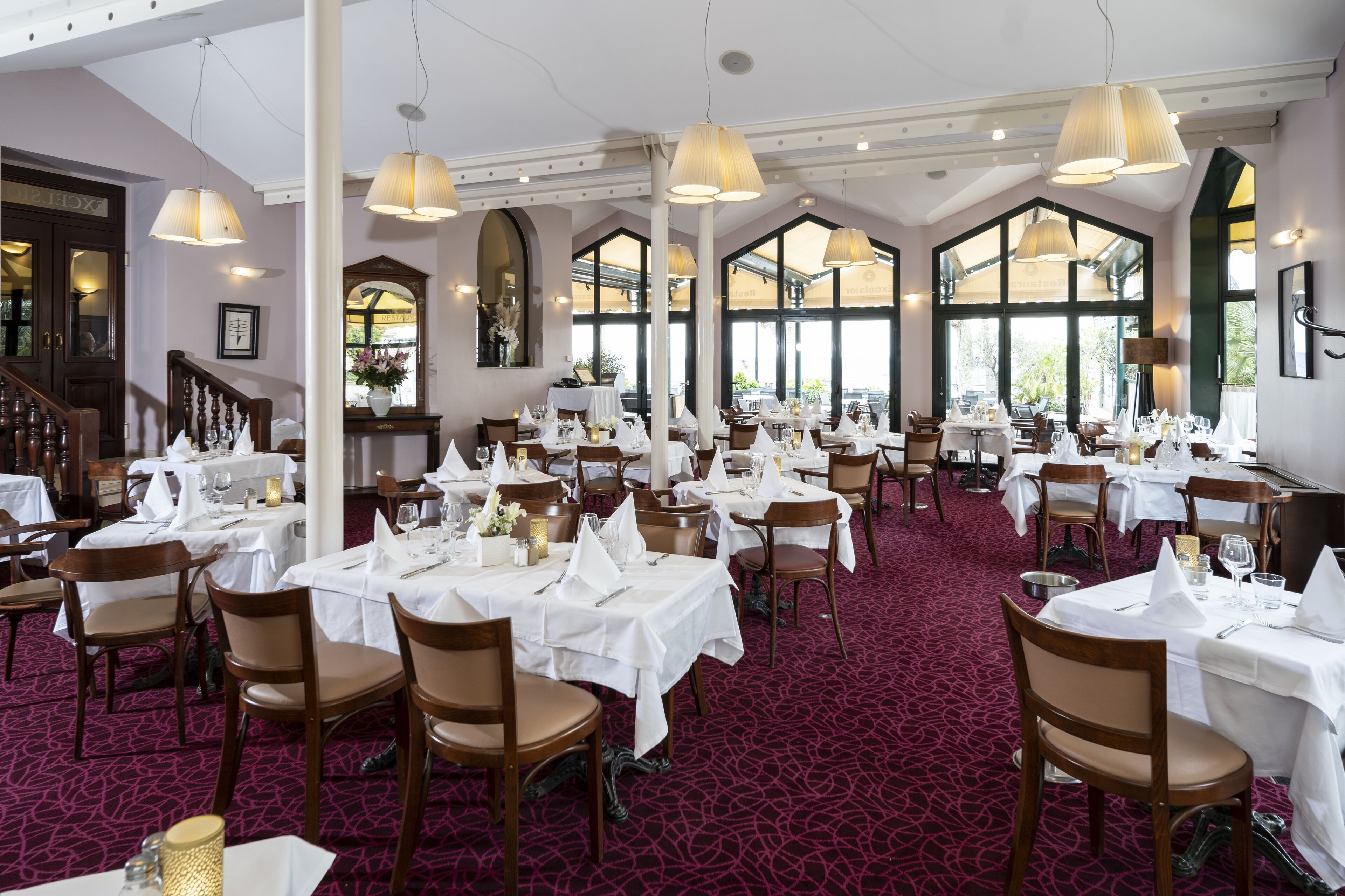 breakfast, lunch, dinner served; french cuisine, beach views