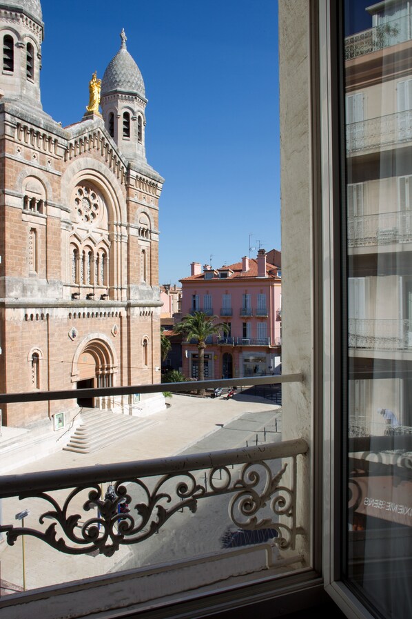 Kahden hengen kaupunkihuone, kaupunkinäköala | Näkymä majoituspaikasta